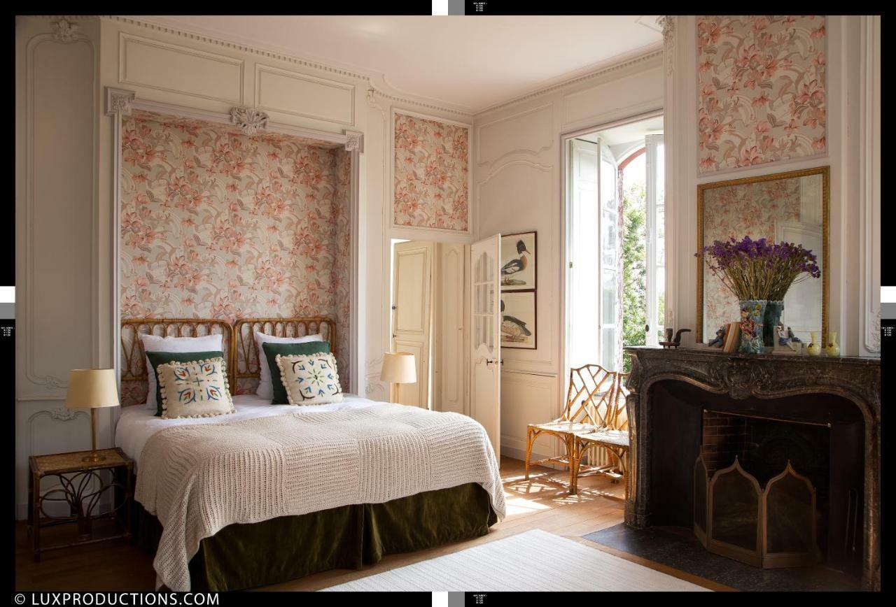 Monastere De Brucourt Bed & Breakfast Exterior photo